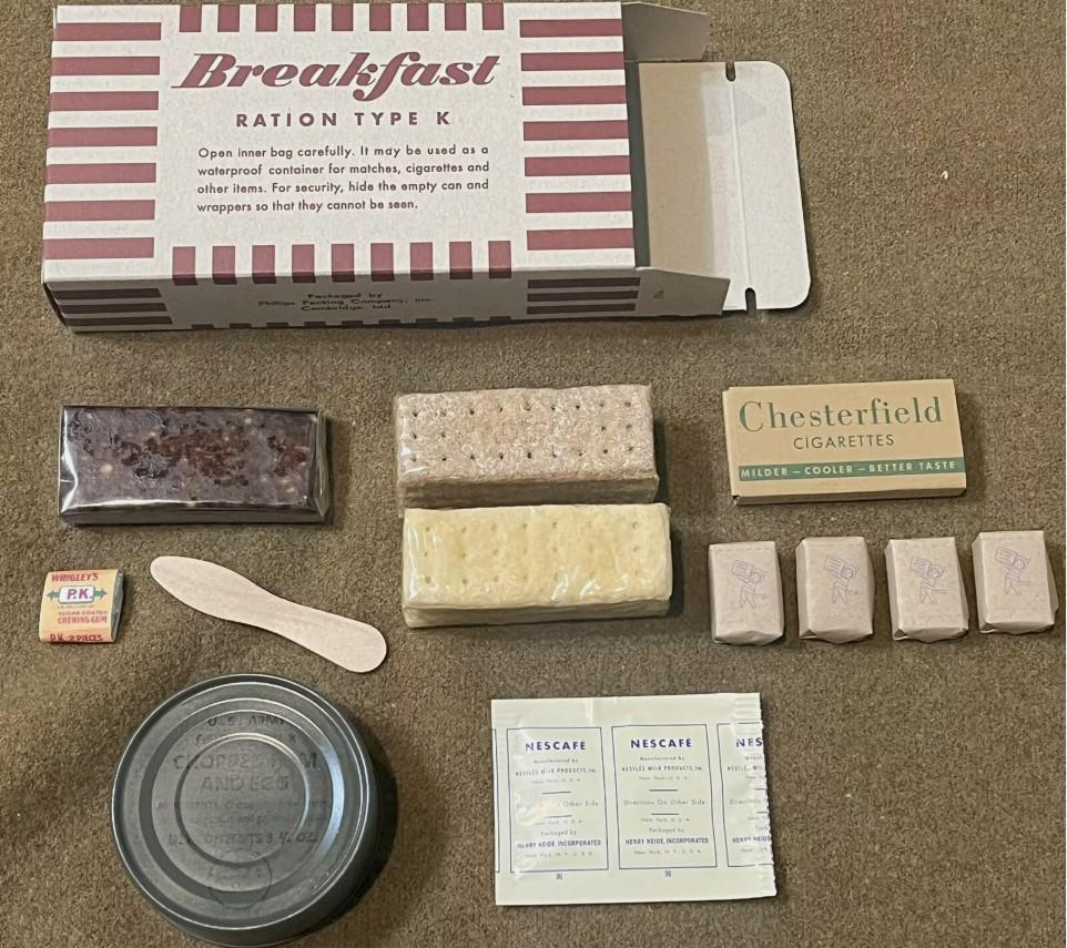 WWII US Army Late War Morale K Ration and Edible Contents – Hero Rations